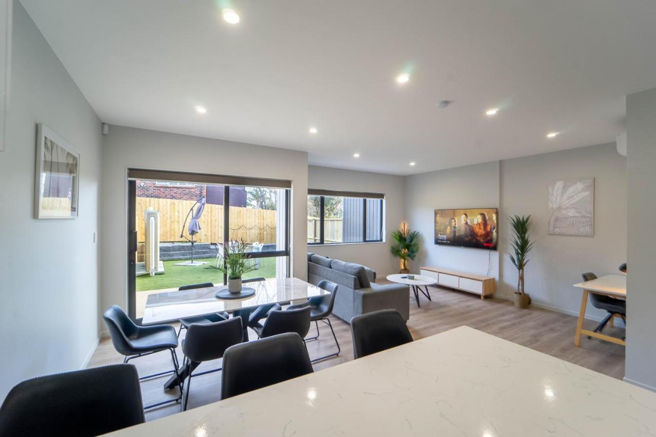 オークランド Modern Sunnyhills Town Houseヴィラ エクステリア 写真