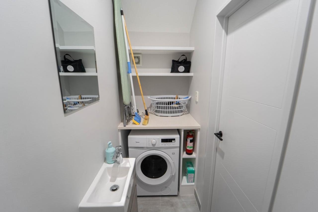 オークランド Modern Sunnyhills Town Houseヴィラ エクステリア 写真